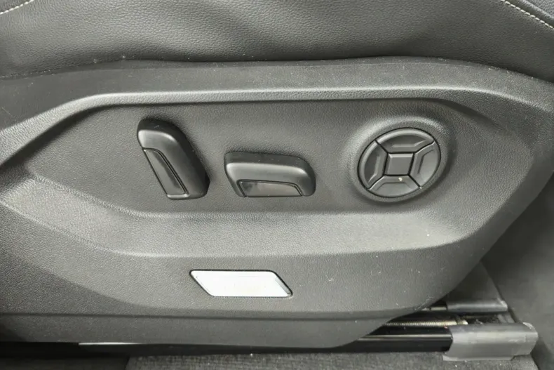 Volkswagen Touareg din 2020 cu 150.000 km - oferta VOL165295 - foto 15