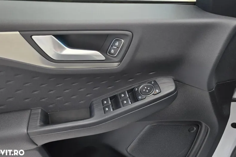 Ford Kuga din 2021 cu 31.675 km - oferta FOR165297 - foto 13