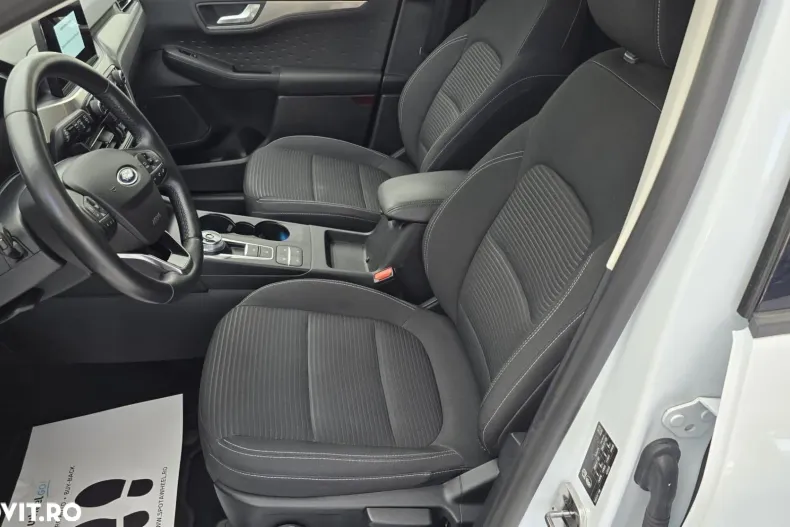 Ford Kuga din 2021 cu 31.675 km - oferta FOR165297 - foto 14