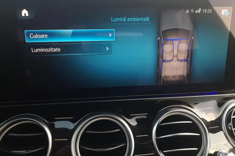 Mercedes-Benz E din 2023 cu 37.968 km - oferta MER165302 - foto 19