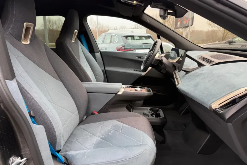 BMW iX din 2022 cu 17.745 km - oferta BMW165305 - foto 15