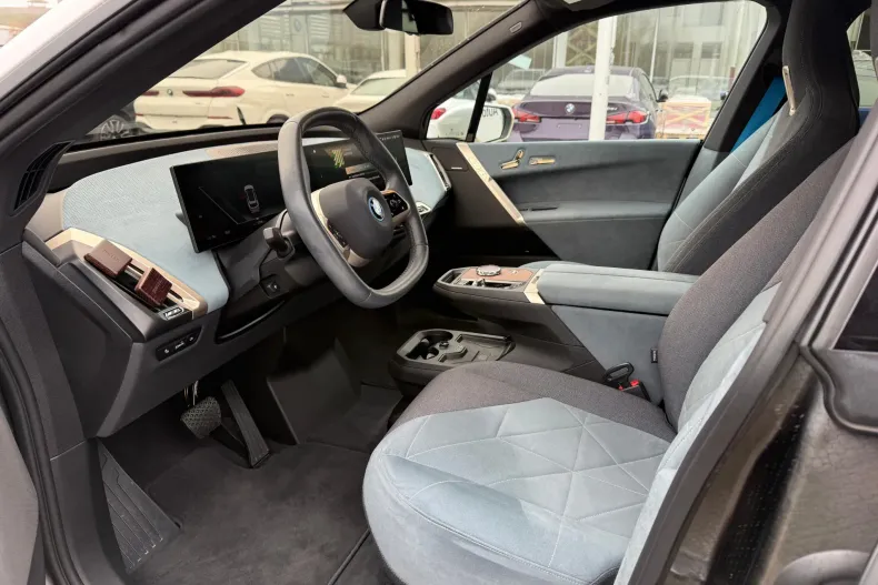 BMW iX din 2022 cu 17.745 km - oferta BMW165305 - foto 19