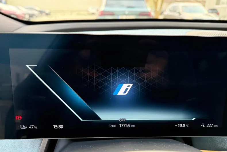 BMW iX din 2022 cu 17.745 km - oferta BMW165305 - foto 23