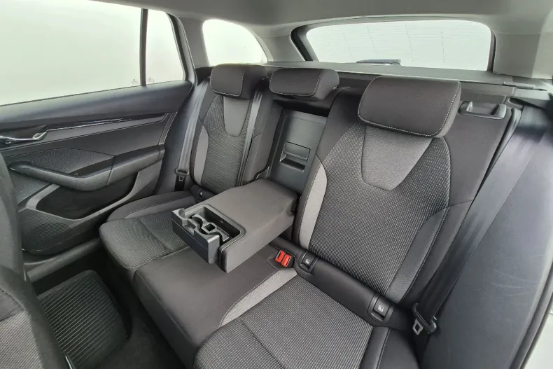 Skoda Octavia din 2022 cu 142.950 km - oferta SKO165322 - foto 11