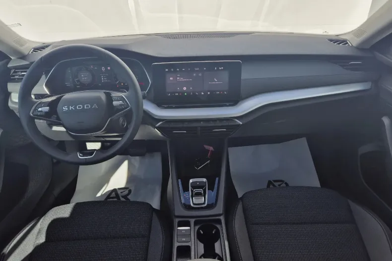 Skoda Octavia din 2025 cu 500 km - oferta SKO165323 - foto 12