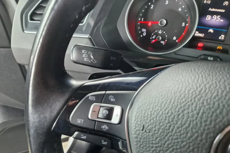 Volkswagen Tiguan din 2020 cu 60.962 km - oferta VOL165330 - foto 14