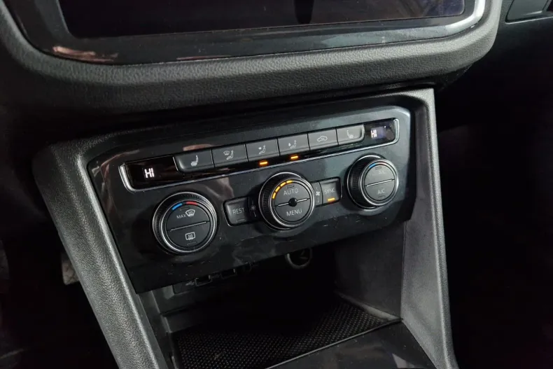 Volkswagen Tiguan din 2020 cu 60.962 km - oferta VOL165330 - foto 23