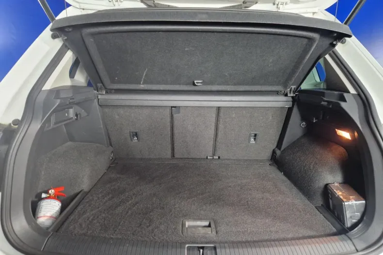 Volkswagen Tiguan din 2020 cu 60.962 km - oferta VOL165330 - foto 28