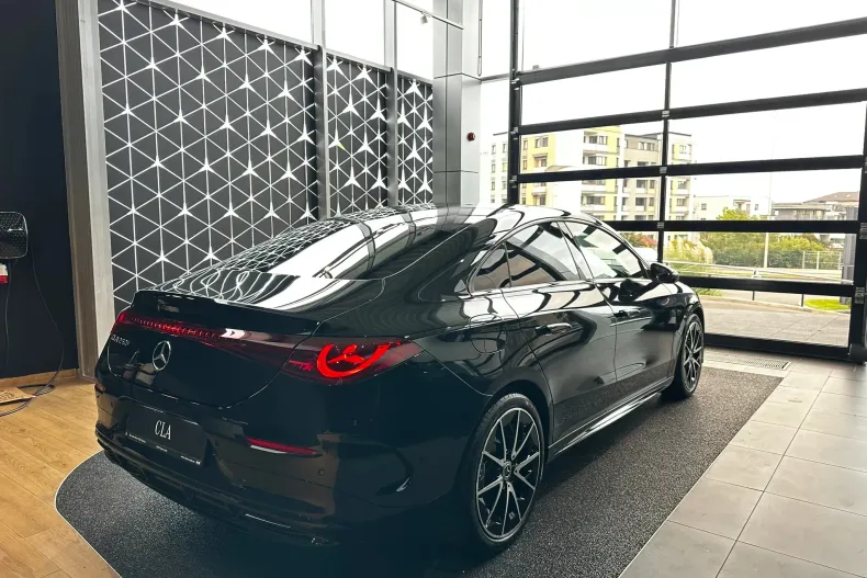 Mercedes-Benz CLA din 2025 cu 16 km - oferta MER165331 - foto 4