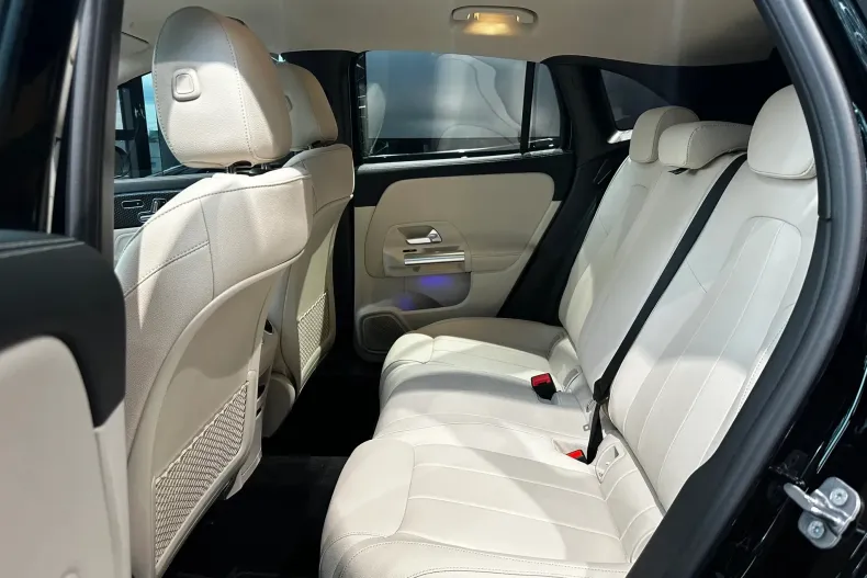 Mercedes-Benz GLA din 2025 cu 6 km - oferta MER165332 - foto 10