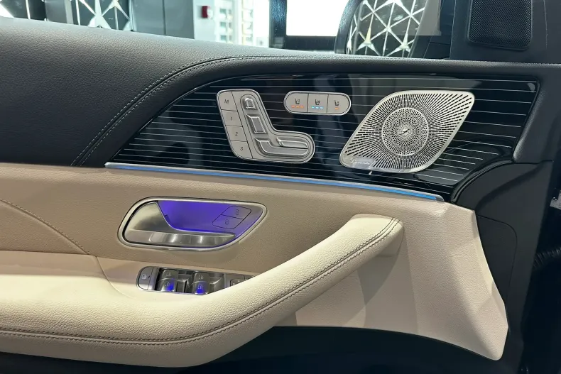 Mercedes-Benz GLE din 2025 cu 15 km - oferta MER165334 - foto 8