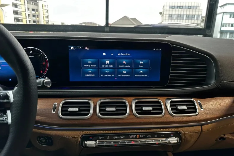 Mercedes-Benz GLS din 2025 cu 38 km - oferta MER165335 - foto 16