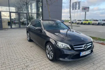 Mercedes-Benz C din 2021 - oferta MER165350