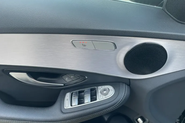 Mercedes-Benz C din 2021 cu 48.210 km - oferta MER165350 - foto 9