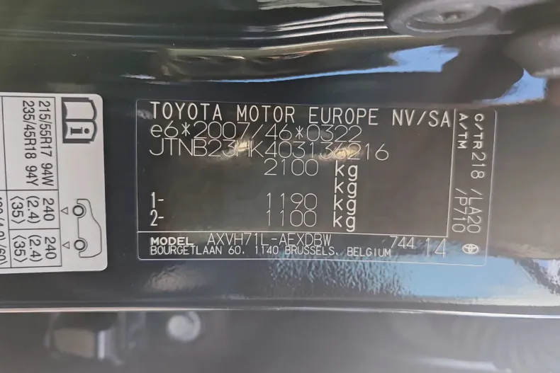 Toyota Camry din 2022 cu 93.500 km - oferta TOY165352 - foto 21
