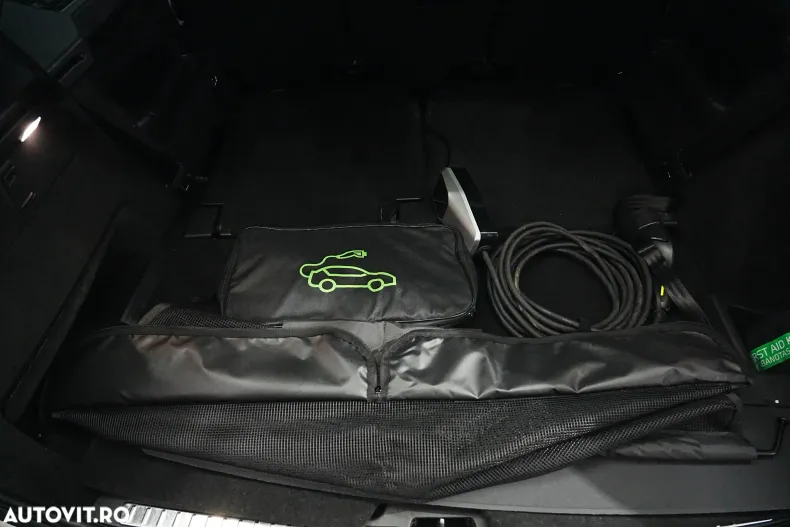 Volvo XC90 din 2021 cu 87.194 km - oferta VOL165354 - foto 26