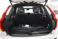 Volvo XC90 din 2021 cu 87.194 km - oferta VOL165354 - foto 27
