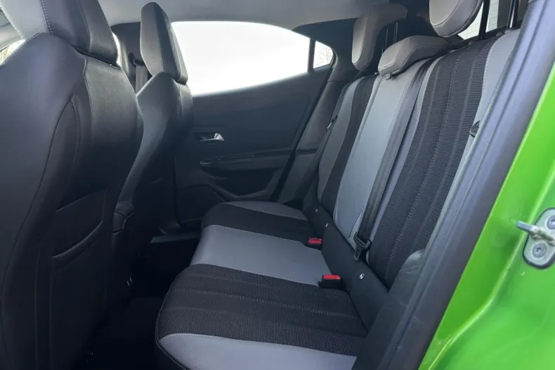 Opel Mokka din 2023 cu 99.767 km - oferta OPE165369 - foto 18