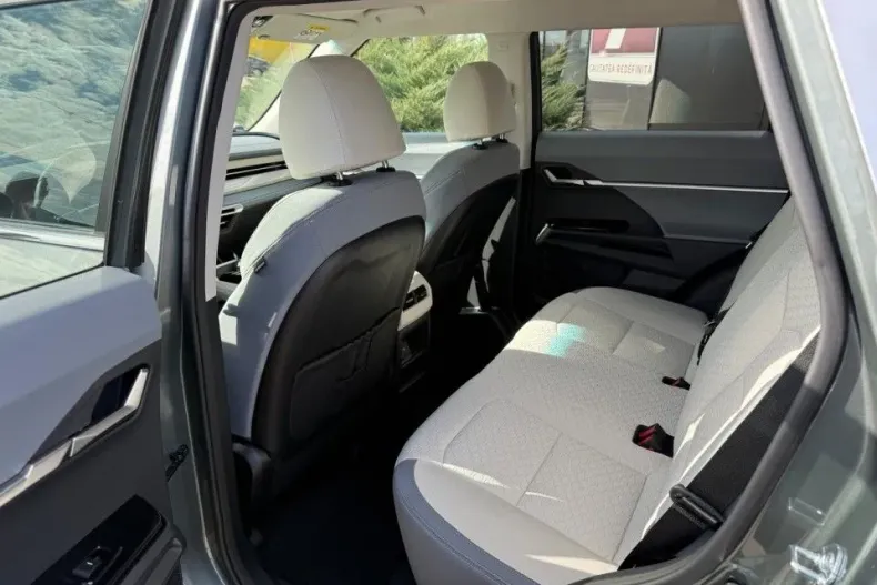 KG Mobility Torres din 2025 cu 1 km - oferta KGM165370 - foto 7