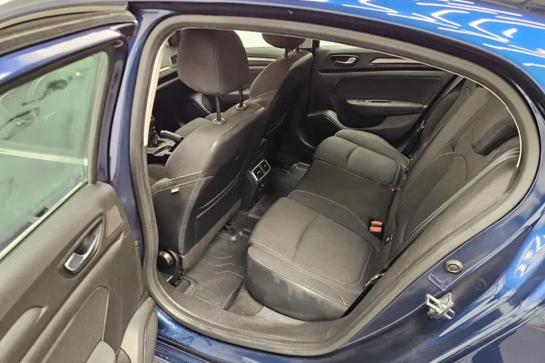 Renault Megane din 2021 cu 60.339 km - oferta REN165372 - foto 7