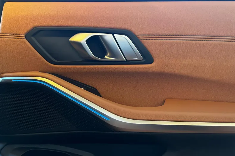 BMW Seria 3 din 2020 cu 119.250 km - oferta BMW165375 - foto 12