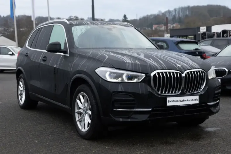 BMW X5 din 2021 cu 88.500 km - oferta BMW165381 - foto 1