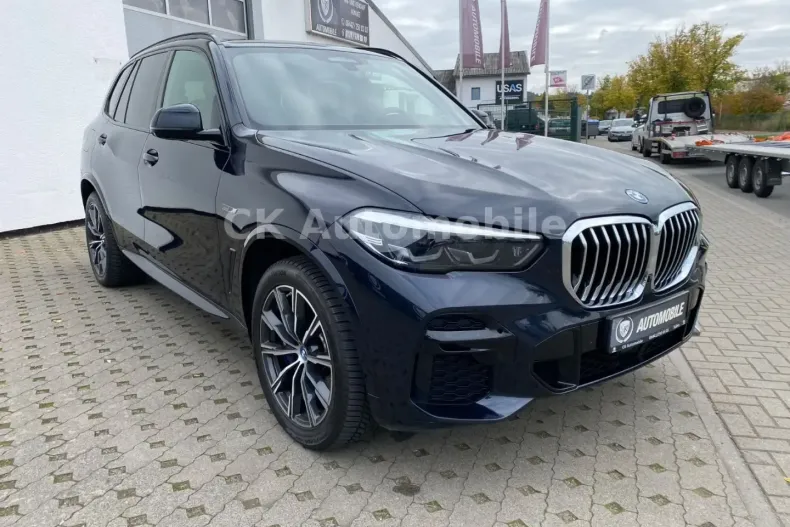 BMW X5 din 2022 cu 83.706 km - oferta BMW165382 - foto 3