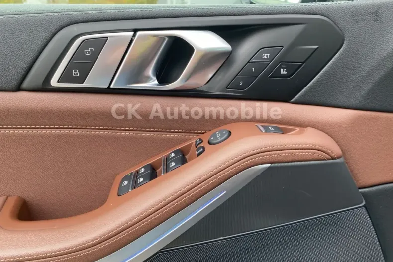 BMW X5 din 2022 cu 83.706 km - oferta BMW165382 - foto 31