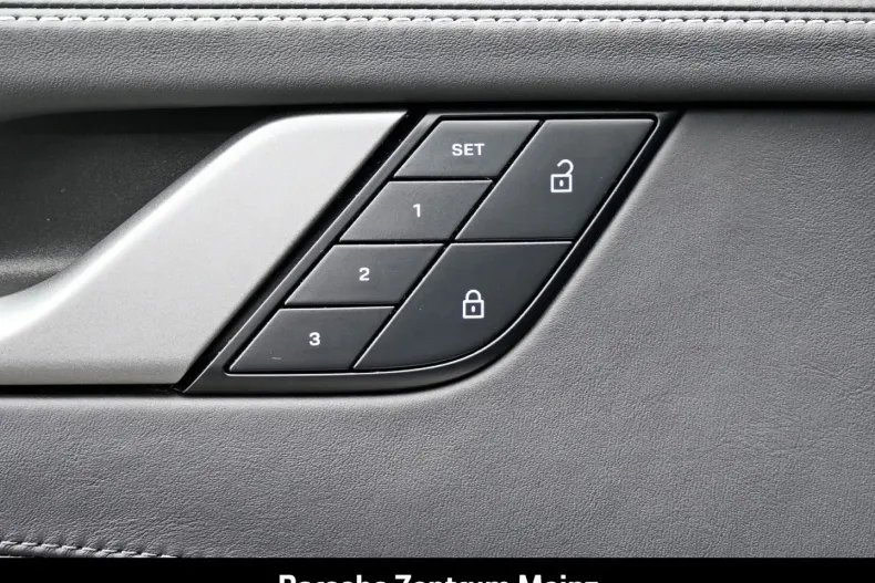 Porsche 992 din 2024 cu 29.400 km - oferta POR165392 - foto 27