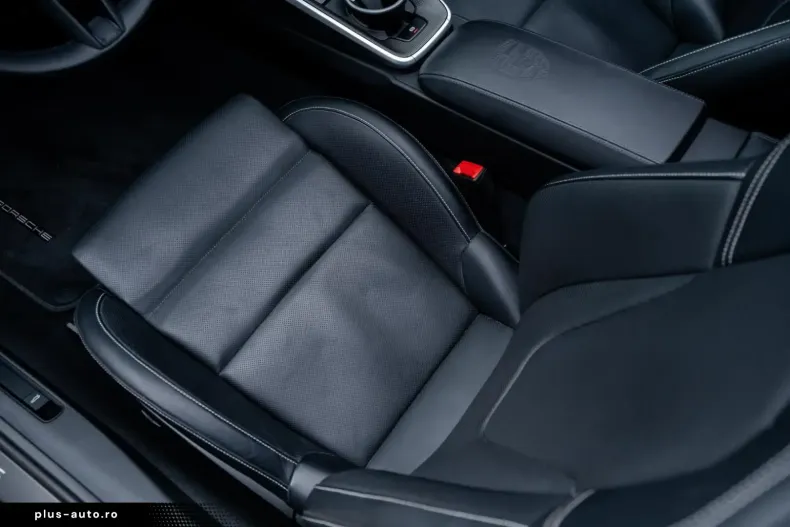 Porsche 992 din 2024 cu 24.250 km - oferta POR165393 - foto 20