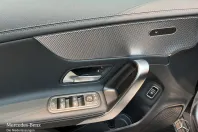 Mercedes-Benz CLA 200 din 2023 cu 19.767 km - oferta MER165396 - foto 17