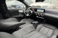 Mercedes-Benz CLA 200 din 2021 cu 13.000 km - oferta MER165397 - foto 18