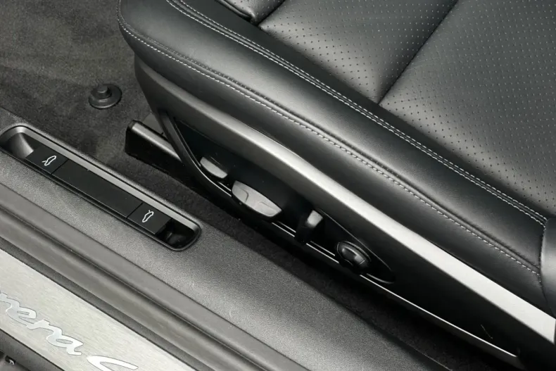 Porsche 992 din 2024 cu 34.800 km - oferta POR165400 - foto 25