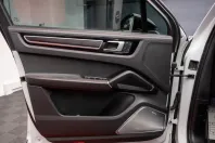 Porsche Cayenne din 2022 cu 96.000 km - oferta POR165425 - foto 34