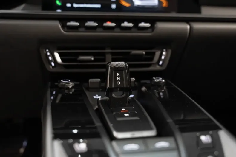 Porsche 992 din 2024 cu 23.900 km - oferta POR165427 - foto 23