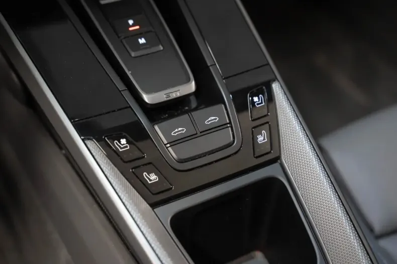 Porsche 992 din 2024 cu 23.900 km - oferta POR165427 - foto 24