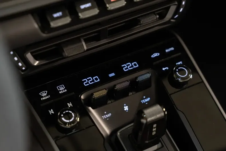 Porsche 992 din 2024 cu 23.900 km - oferta POR165427 - foto 25