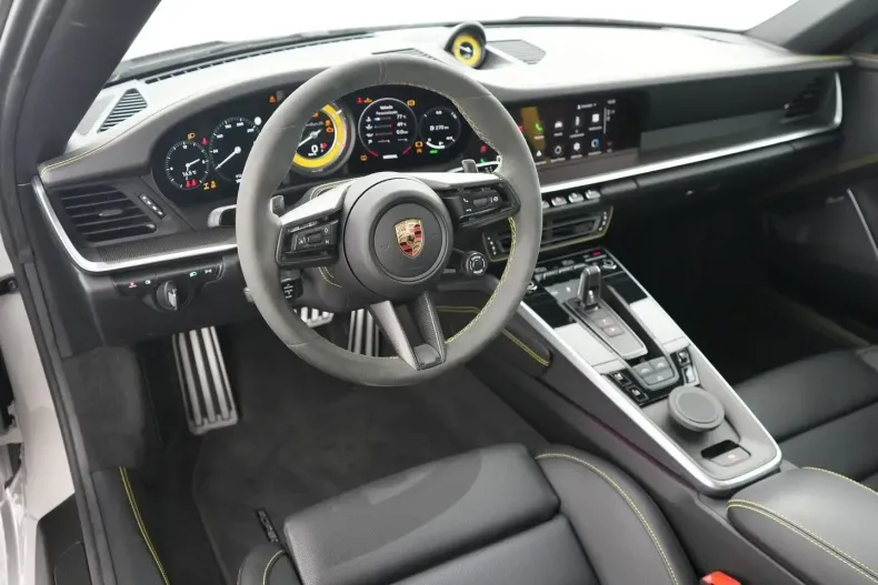 Porsche 992 din 2024 cu 10.916 km - oferta POR165432 - foto 12