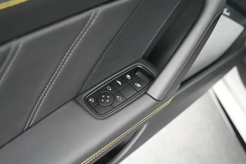 Porsche 992 din 2024 cu 10.916 km - oferta POR165432 - foto 14