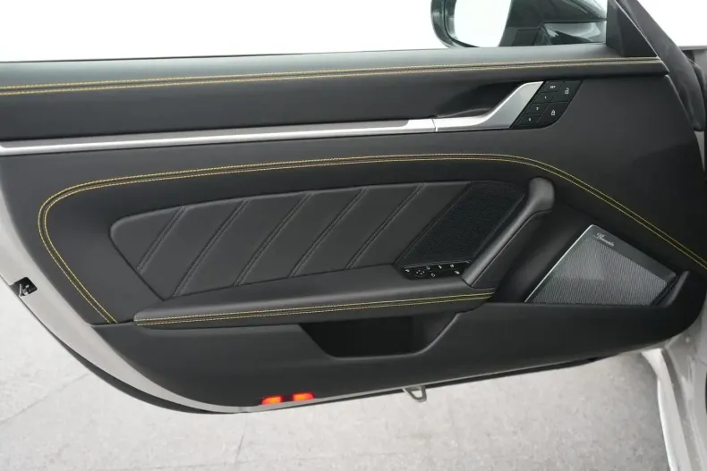 Porsche 992 din 2024 cu 10.916 km - oferta POR165432 - foto 17