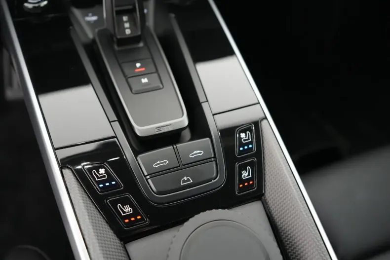 Porsche 992 din 2024 cu 10.916 km - oferta POR165432 - foto 30