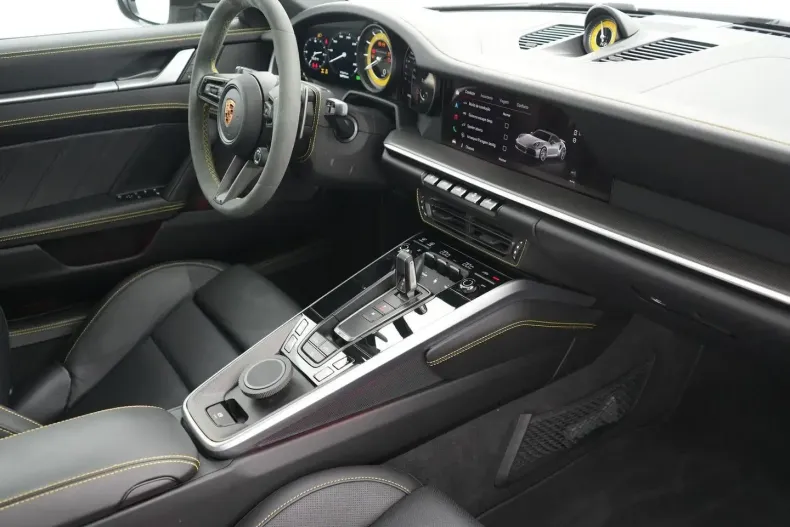 Porsche 992 din 2024 cu 10.916 km - oferta POR165432 - foto 37