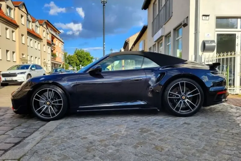 Porsche 992 din 2024 cu 11.250 km - oferta POR165434 - foto 11
