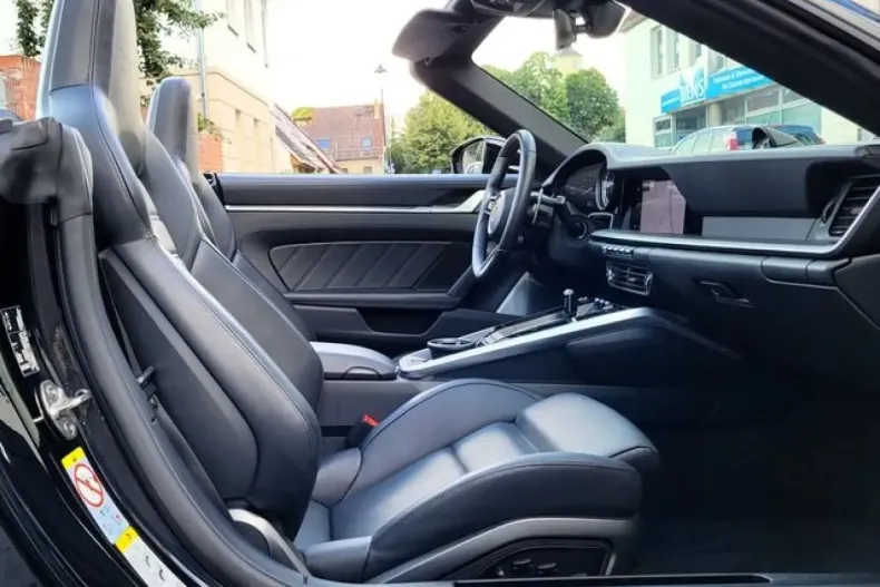 Porsche 992 din 2024 cu 11.250 km - oferta POR165434 - foto 29