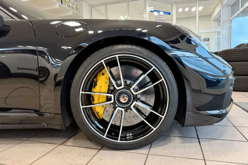 Porsche 992 din 2024 cu 14.992 km - oferta POR165436 - foto 9