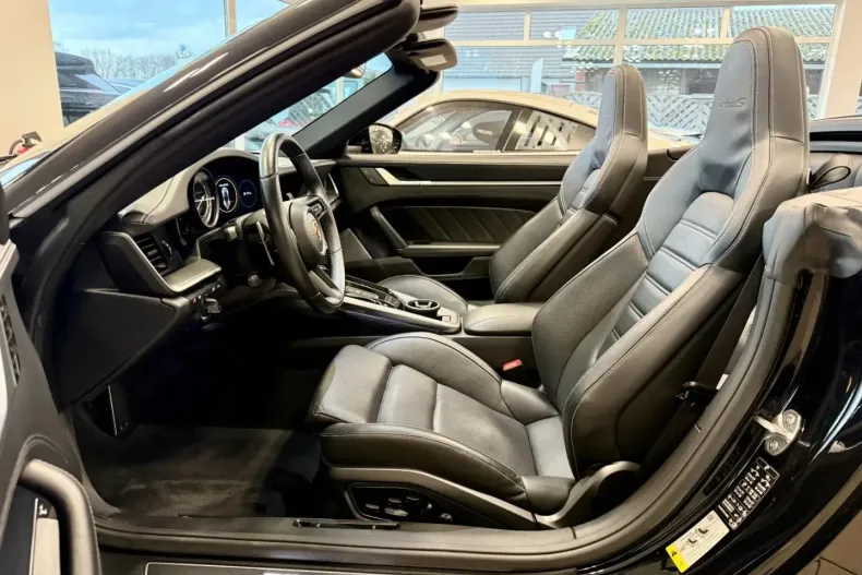 Porsche 992 din 2024 cu 14.992 km - oferta POR165436 - foto 12