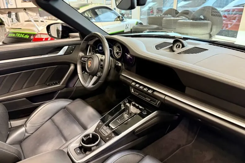 Porsche 992 din 2024 cu 14.992 km - oferta POR165436 - foto 14