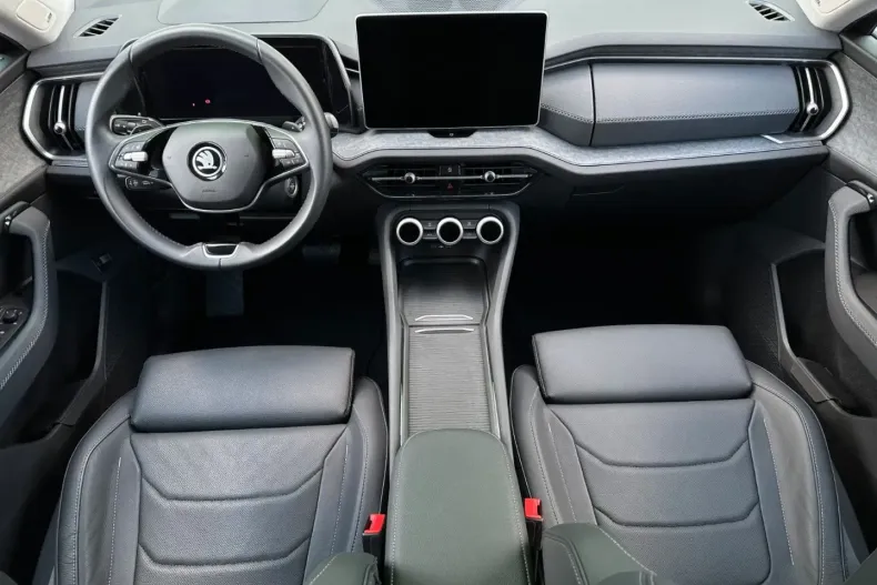 Skoda Kodiaq din 2024 cu 20.527 km - oferta SKO165437 - foto 38