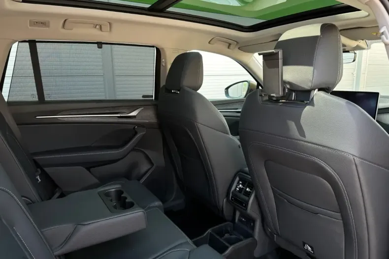 Skoda Kodiaq din 2024 cu 20.527 km - oferta SKO165437 - foto 41