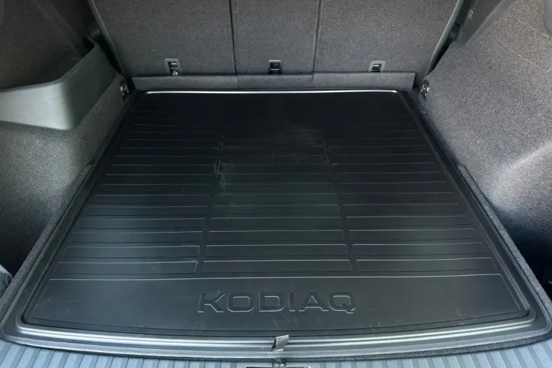 Skoda Kodiaq din 2024 cu 20.527 km - oferta SKO165437 - foto 44